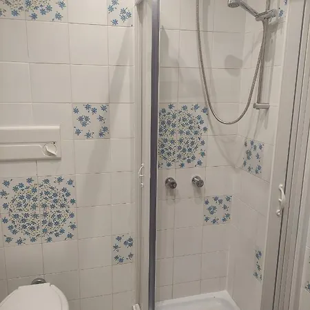 Finestra Su Apartman Savona